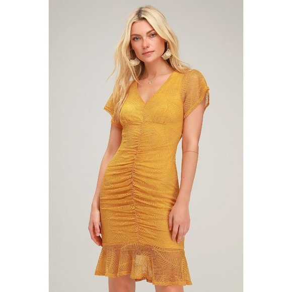 Lulus Dresses & Skirts - Lulus Harlou Mustard Yellow Lace Ruched Bodycon Dress Womens Size Medium